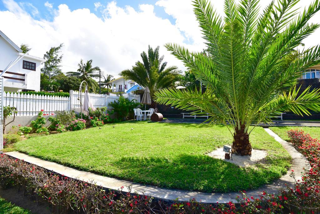 Turquoise Bay Beach Apartments Trou D'Eau Douce Exterior foto