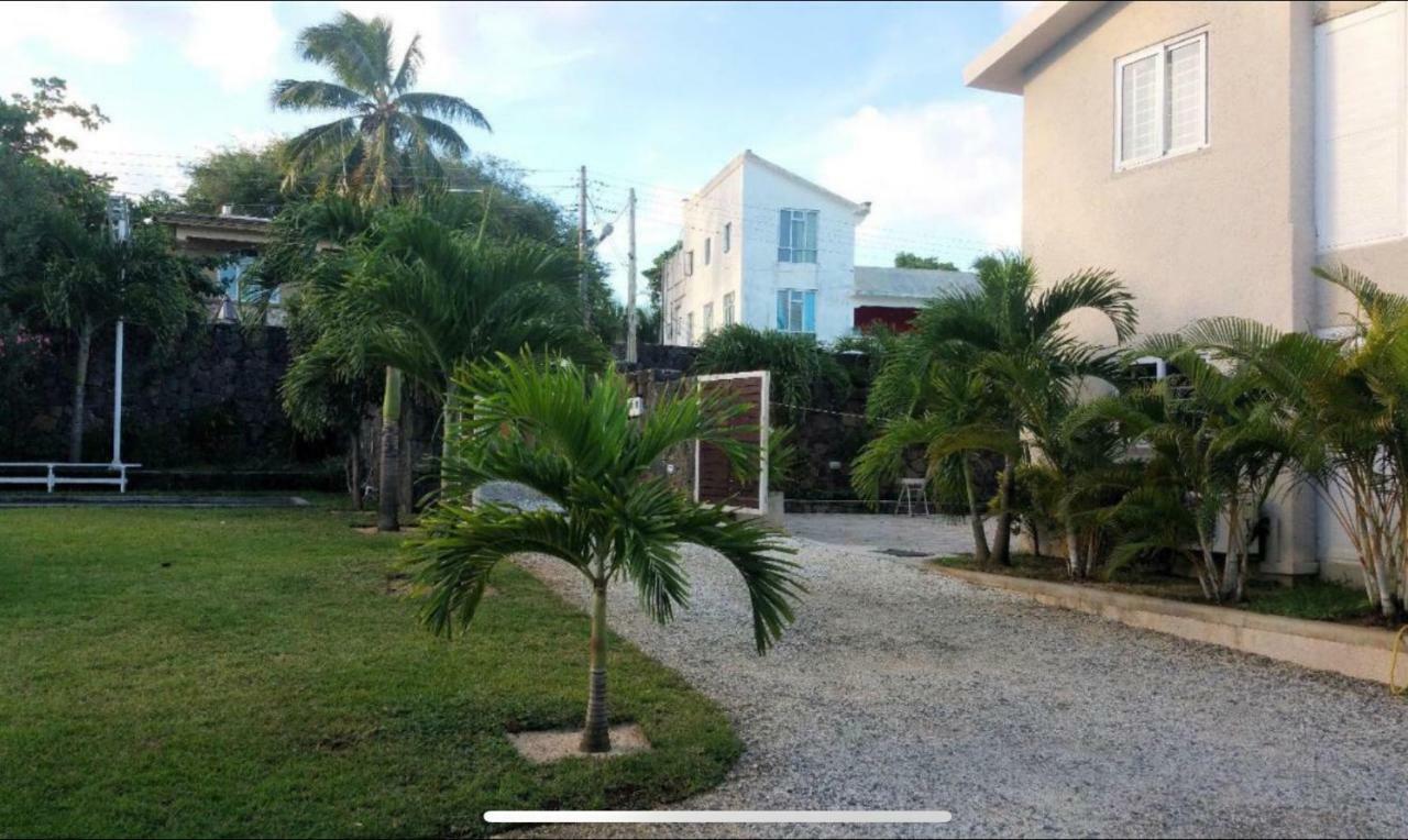Turquoise Bay Beach Apartments Trou D'Eau Douce Exterior foto